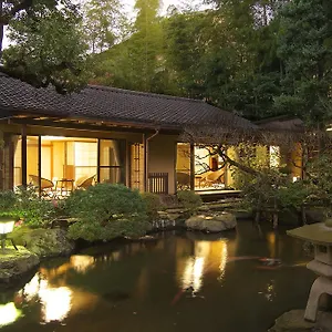 **** 旅館 玉庭 日本